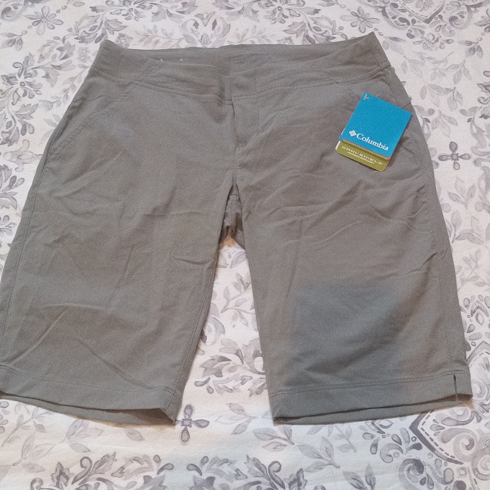 Columbia Women's Climber Canyon Shorts NWT